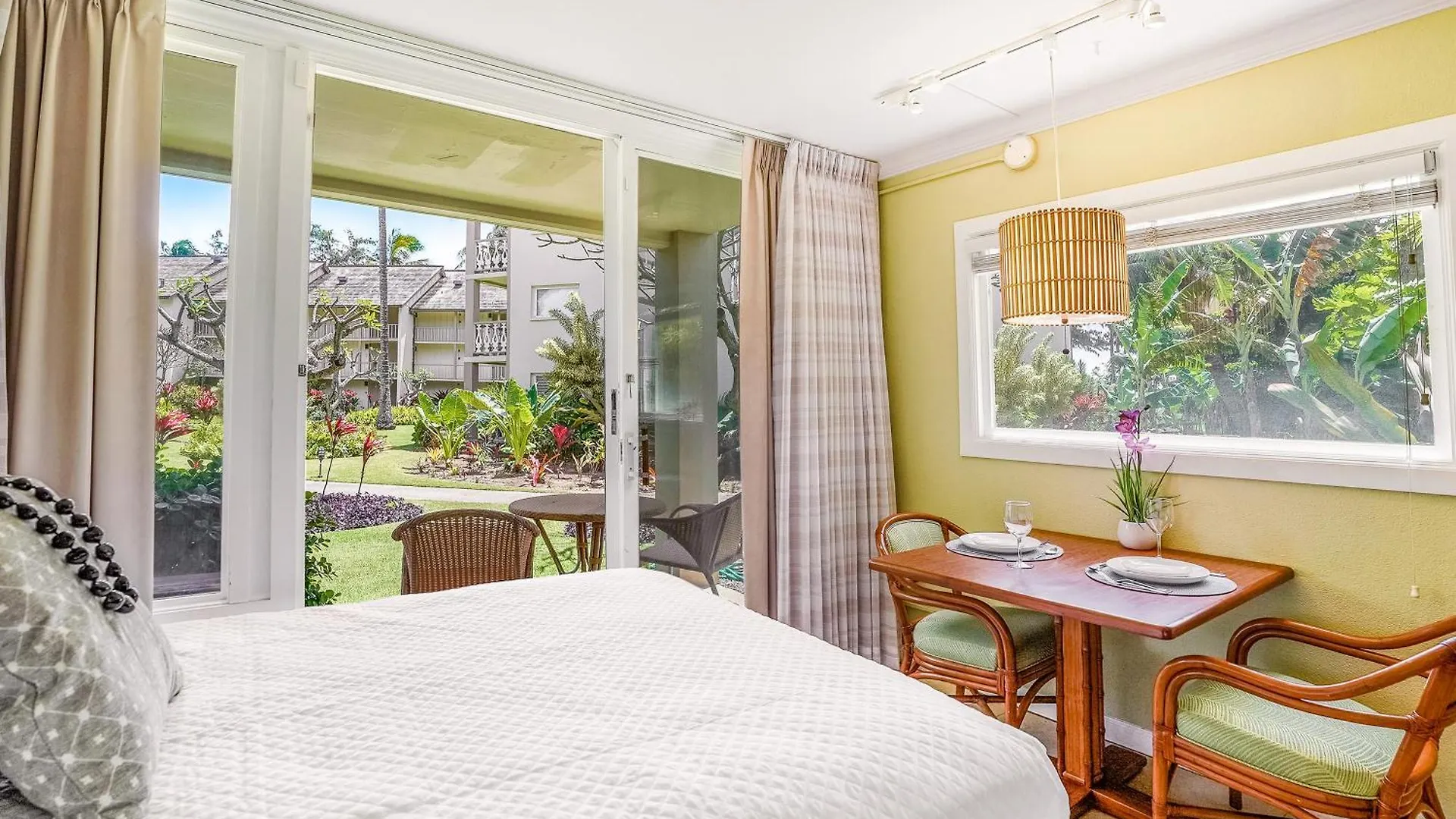 Islander On The Beach Kapa'a Apartment